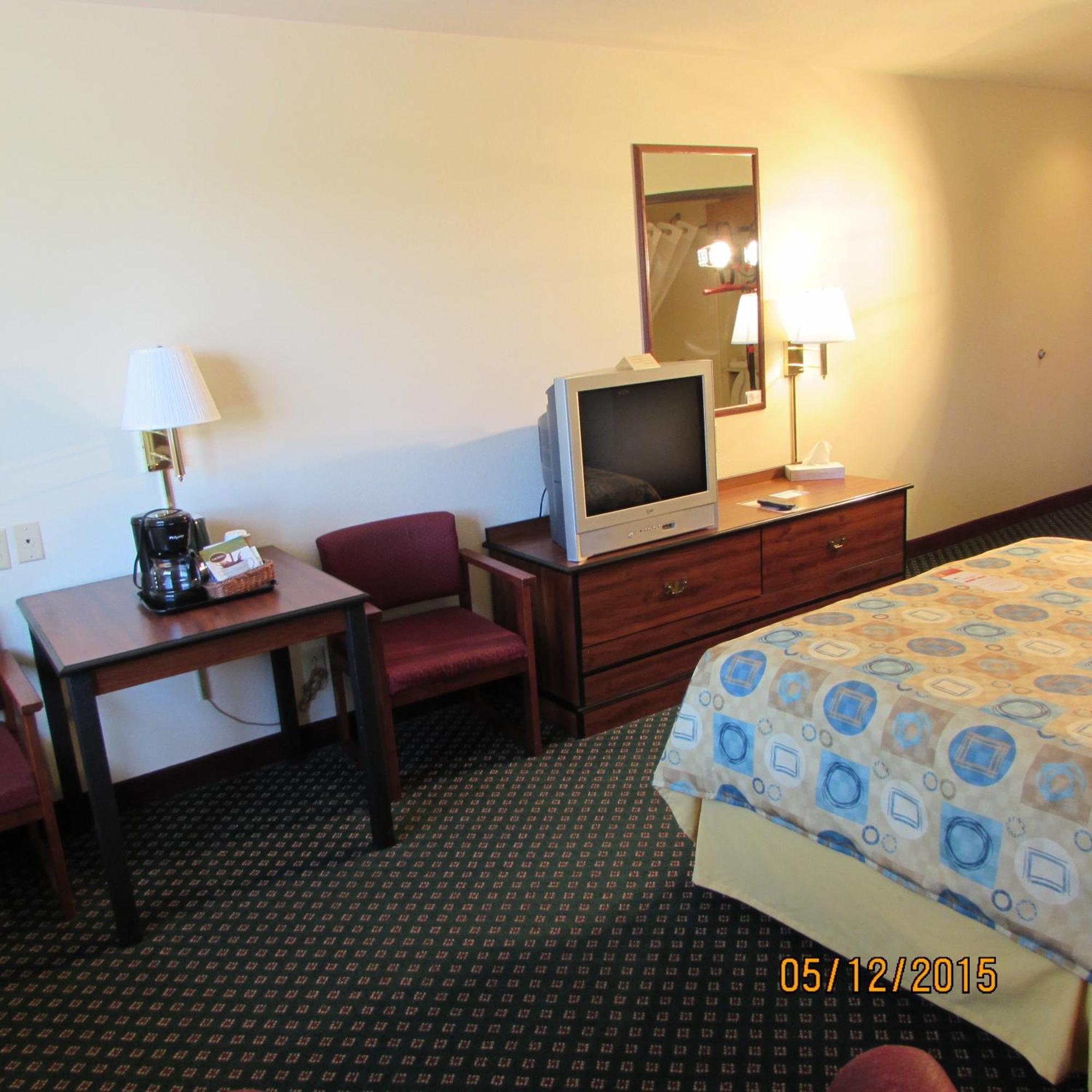 Super 8 By Wyndham Omaha Eppley Airport/Carter Lake Hotel Room photo